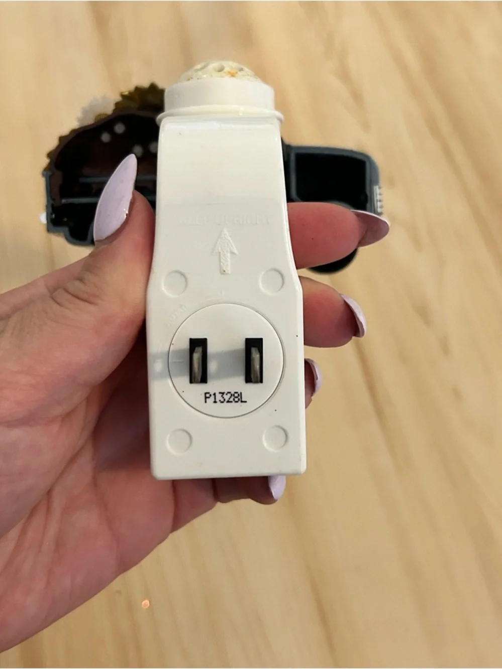 🩵🌼 barely used flower shop truck wallflower plug in from bath and body works - Picture 4 of 5